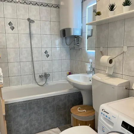 Bella Veruda In Apartment *